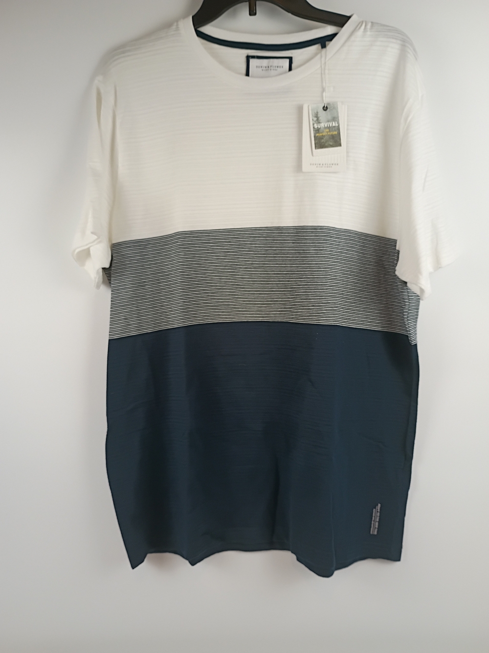 Men's Colorblock Crew Neck Tee - White & Navy